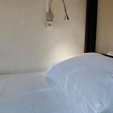 Ambience Hostel & Apartments Tbilisi Bagian luar foto