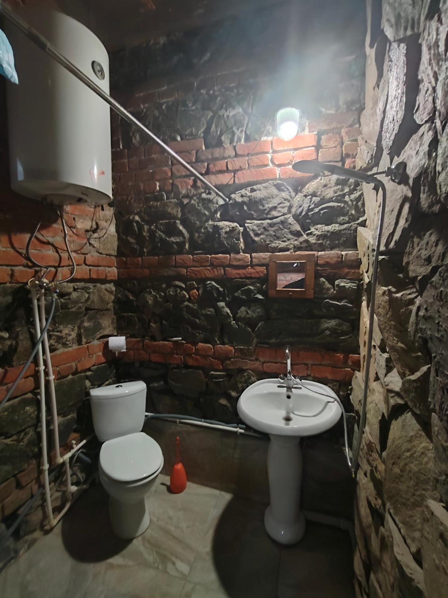 Ambience Hostel & Apartments Tbilisi Bagian luar foto