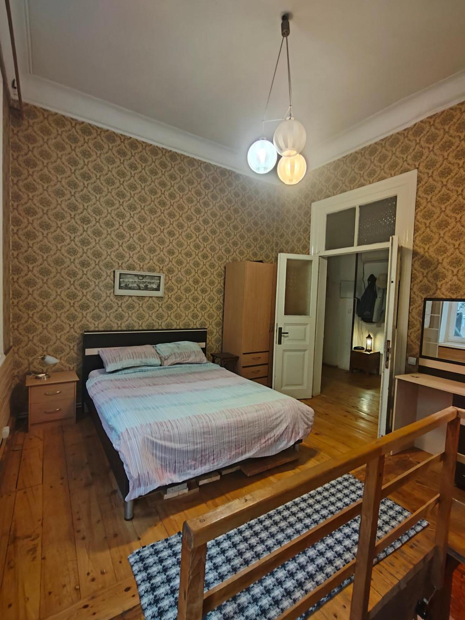 Ambience Hostel & Apartments Tbilisi Bagian luar foto