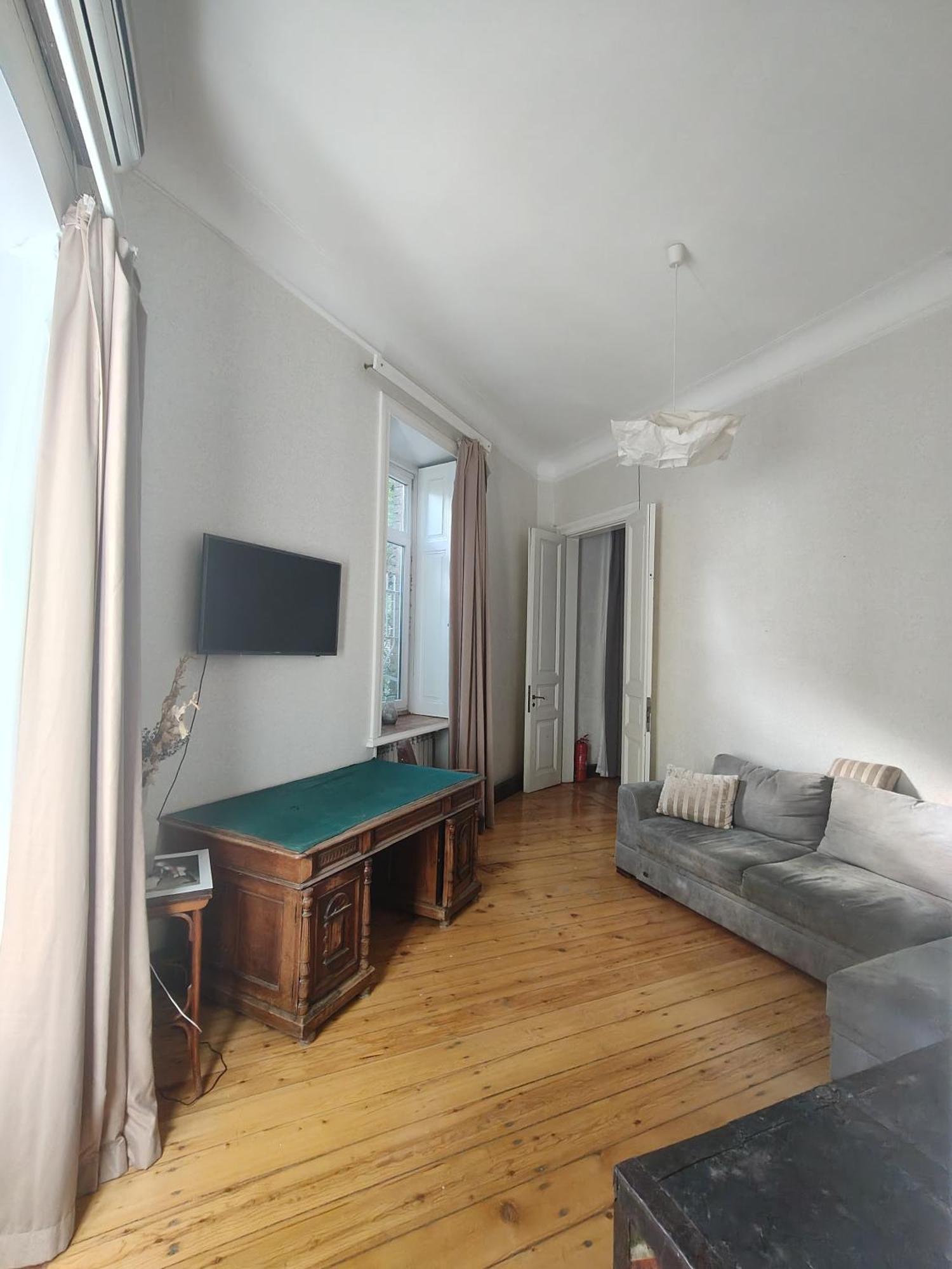 Ambience Hostel & Apartments Tbilisi Bagian luar foto
